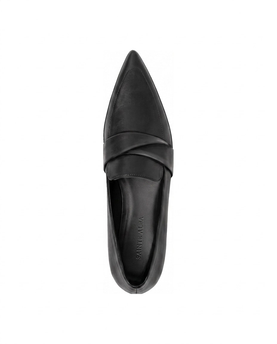 The Pointed Loafer in black leather, bird's eye view