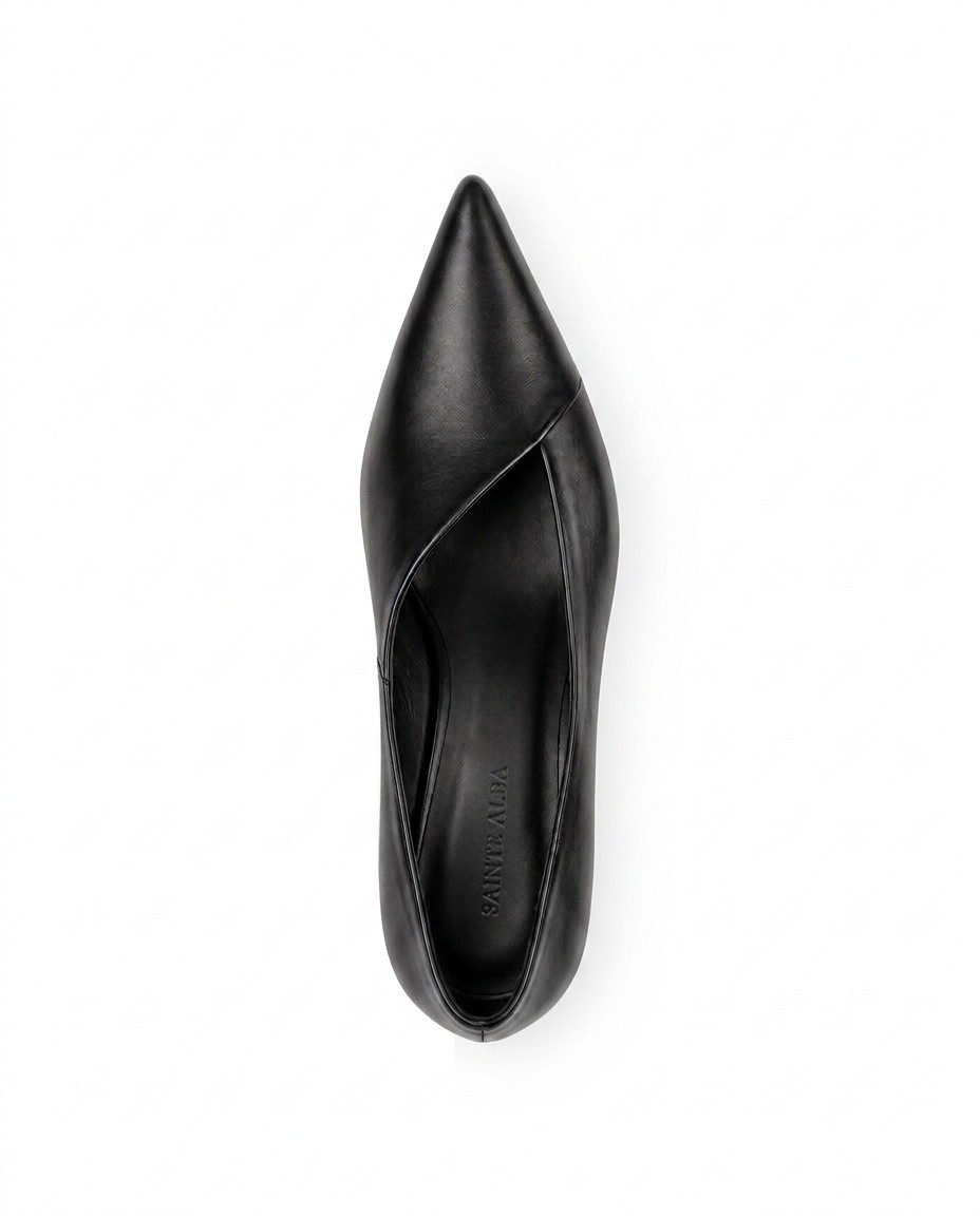 The Signature Heel in black leather, bird's eye view