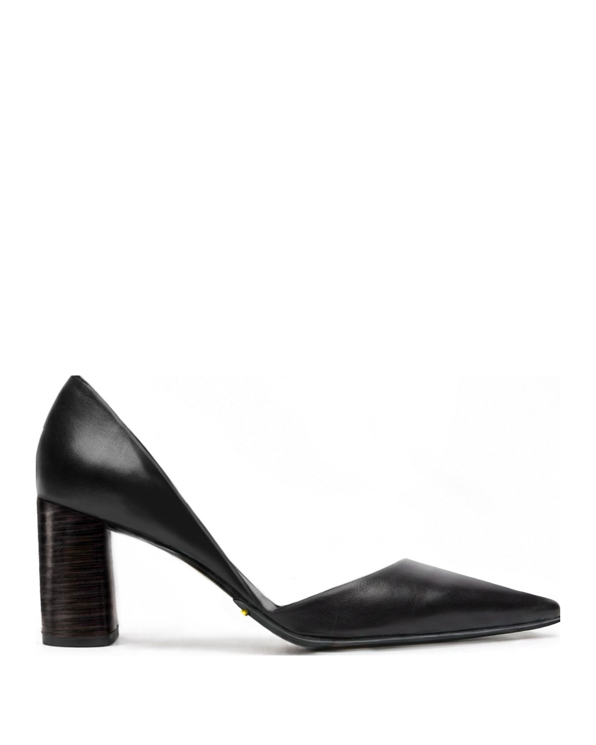 The D'Orsay Heel in black leather, side profile
